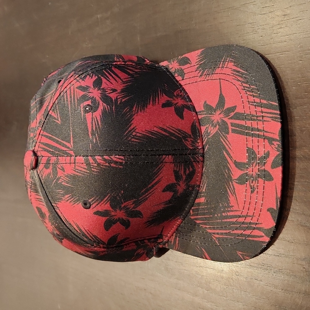 Beautiful Giant mens snapback baseball hat red & black tropical print